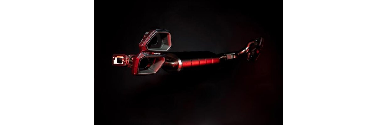 BRANDNEU !!! Akrapovic Auspuff für den BMW XM - Akrapovic Slip-On Line (Titanium) Auspuff für BMW XM | Leistung, Klang &amp; Gewicht