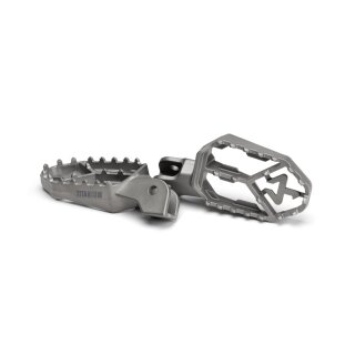 Akrapovic Adventure Footpeg Set (Titan) für BMW R 1200 GS ADVENTURE - BJ. 2004 > 2018 (F-BM13T1)
