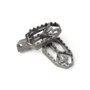 Akrapovic Adventure Footpeg Set (Titan) für CFMOTO 450MT - BJ. 2024 > 2026 (F-CF4T1)