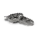 Akrapovic Adventure Footpeg Set (Titan) für Suzuki V-STROM 1050 - BJ. 2020 > 2025 (F-SU9T1)